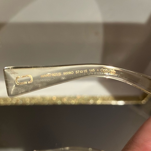 NWOT Marc Jacobs Sunglasses 321/S with Case main image 8